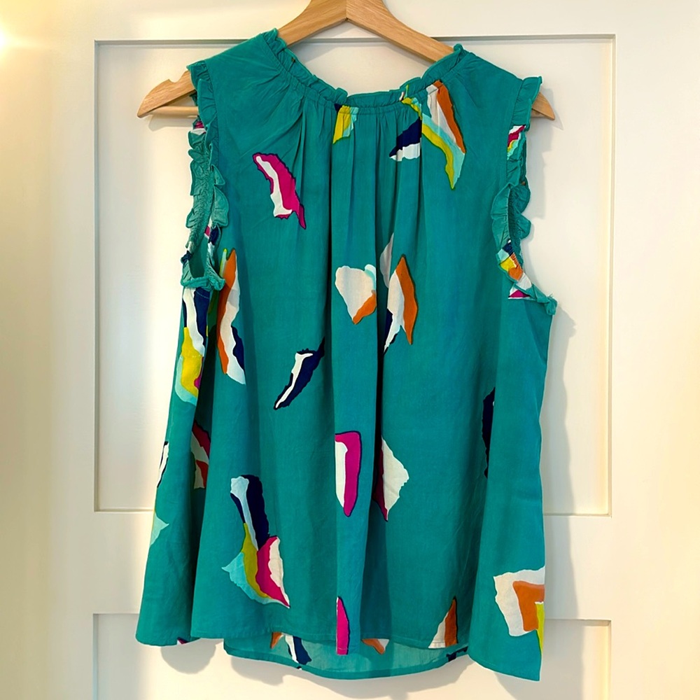 THML sleeveless top size medium.